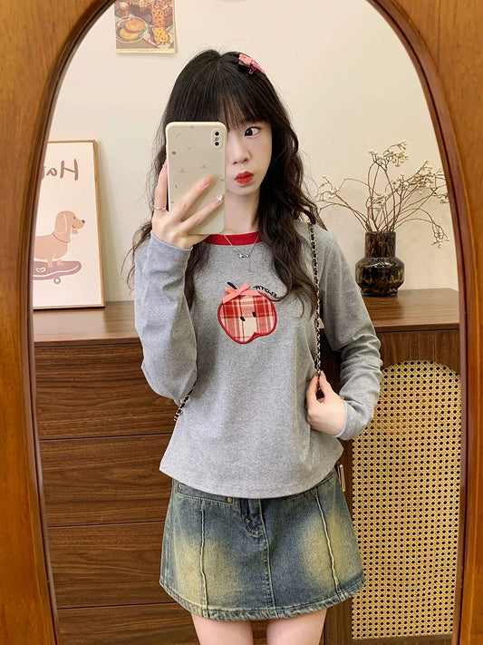 Cream Universe Appliqué embroidered apple bow inner long-sleeved T-shirt women's college style short top early autumn new style