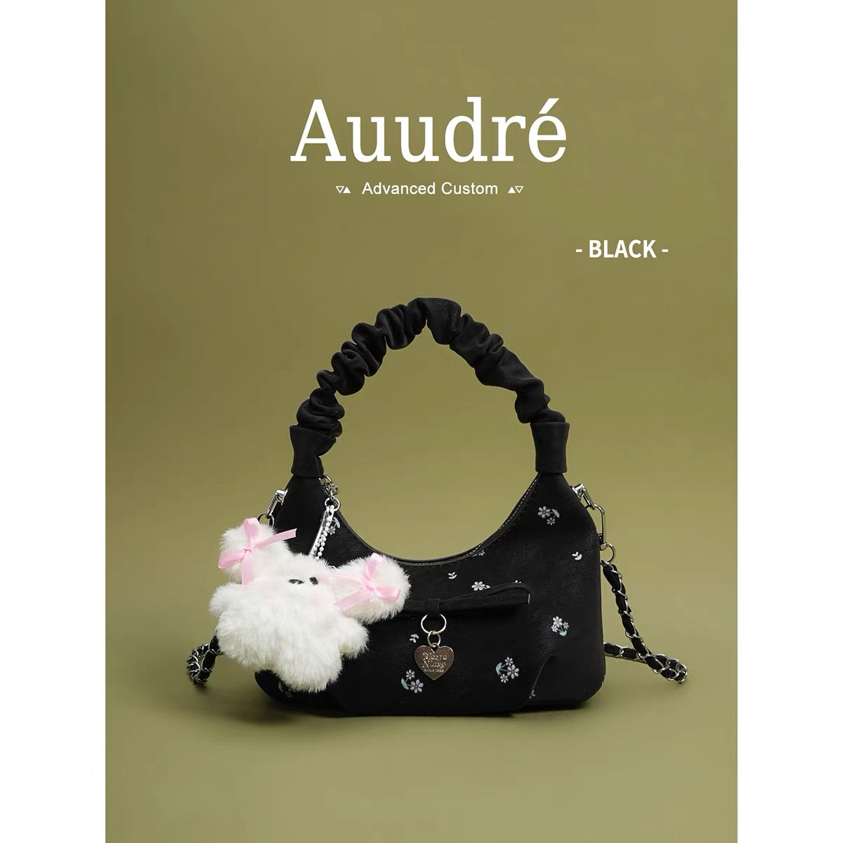 Auudre niche design pleated handbag for women, new summer 2026 style, fashionable chain crossbody bag.