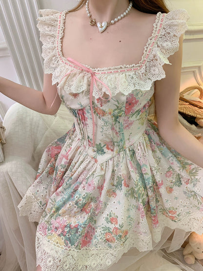 Bingbing is here丨[Flower Bud Girl] Pure lust style square neck niche girly floral dress lace skirt