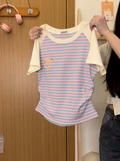 Cream universe embroidered love striped raglan short-sleeved T-shirt for women Japanese ins short knitted top new style