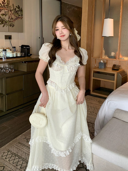 Bingbing is here丨【Mirror Sweet Tea】Niche Heavy Industry Retro French Top Lace Polka Dot Long Skirt Suit