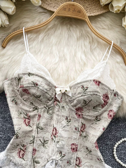 Sweet retro court jacquard camisole for women, French style, waist-cinching, slimming, lace-trimmed, fitted base layer top