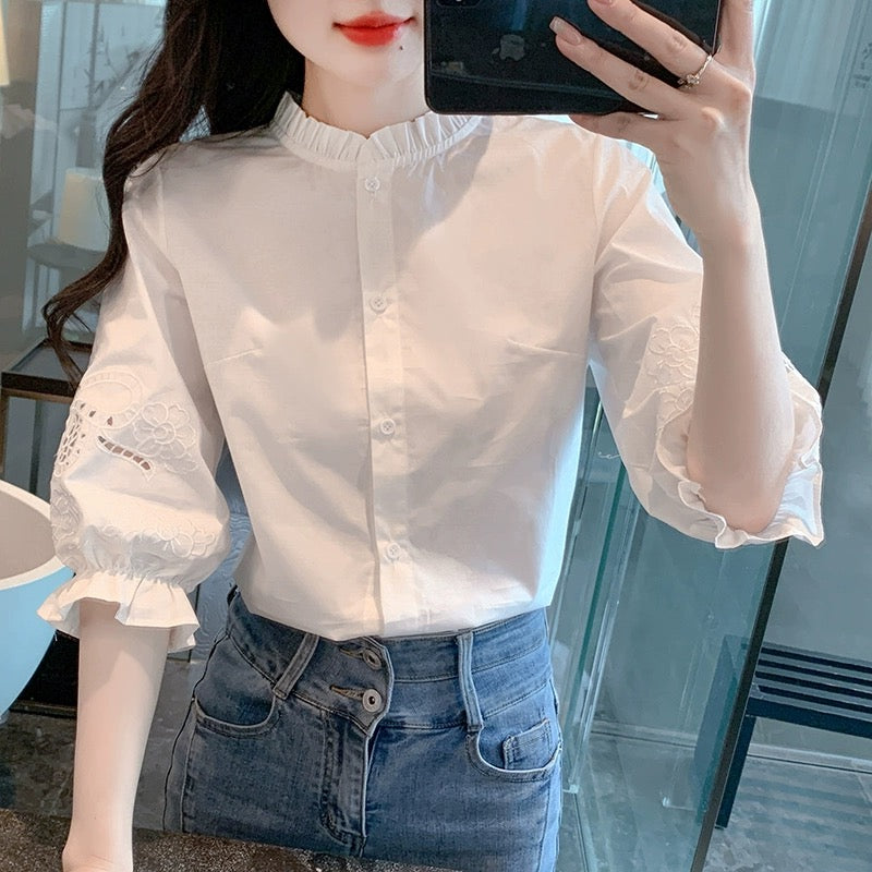 Heavy industry embroidery national style shirt women's summer wear 2024 spring new three-quarter short-sleeved T-shirt popular tops for small people