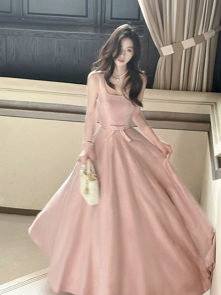 Good Job! 【Pink】French-style heavy-duty butterfly satin slip dress, pink engagement dress.