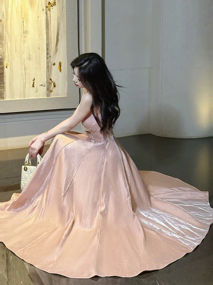Good Job! 【Pink】French-style heavy-duty butterfly satin slip dress, pink engagement dress.