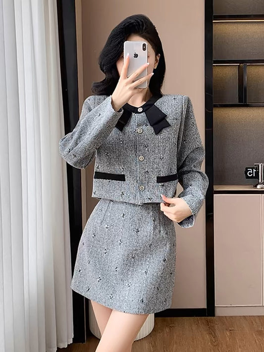 Small fragrant style suit for early autumn, high-end top for ladies, high-end French style skirt, two-piece set