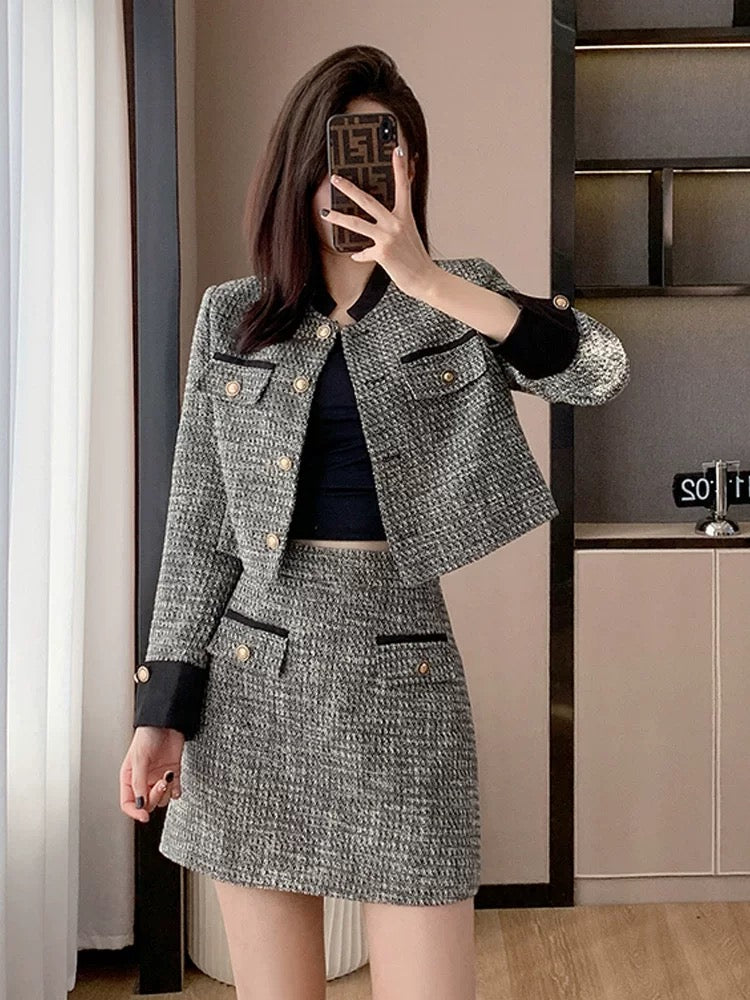 Early autumn outfits for women 2024 new Korean style small fragrant short skirts small two-piece set fashionable and fashionable