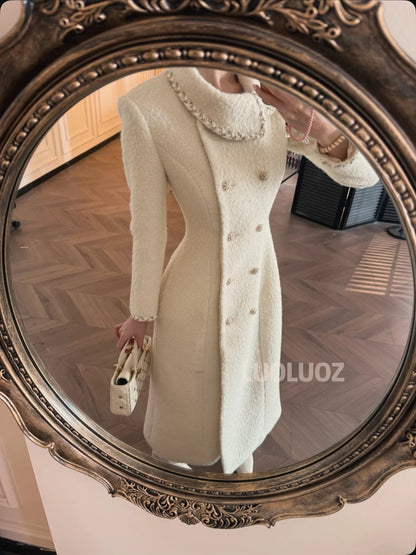 LUOLUOZ【Barn Winter】Exquisite Warm Wool Autumn/Winter Long Coat CC307
