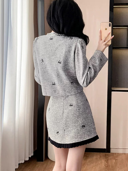 Small fragrant style suit spring and autumn 2024 new light luxury and high-end sense rich daughter temperament French heavy industry skirt