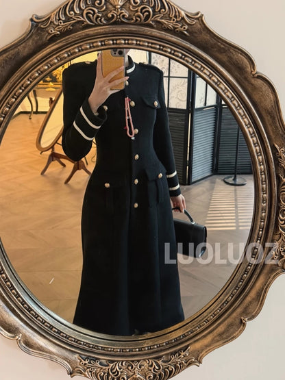 LUOLUOZ【Luxury Warm Aesthetics】Sophisticated and Stylish Long Coat for Autumn and Winter CC303