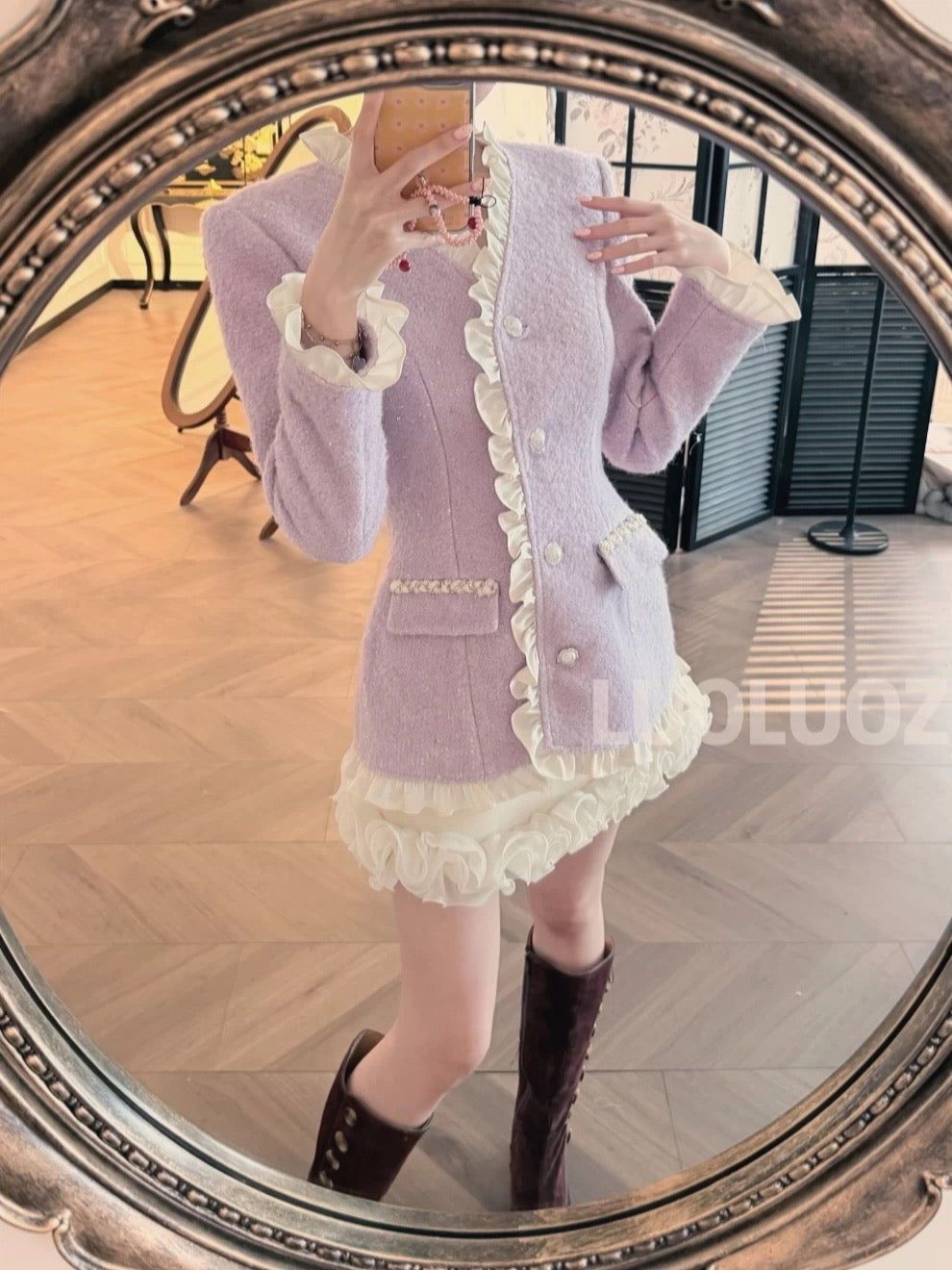 LUOLUOZ [Romantic Aesthetics] Wool Trim Fashion Waist-Defining Coat + Skirt Two-Piece Set CC259