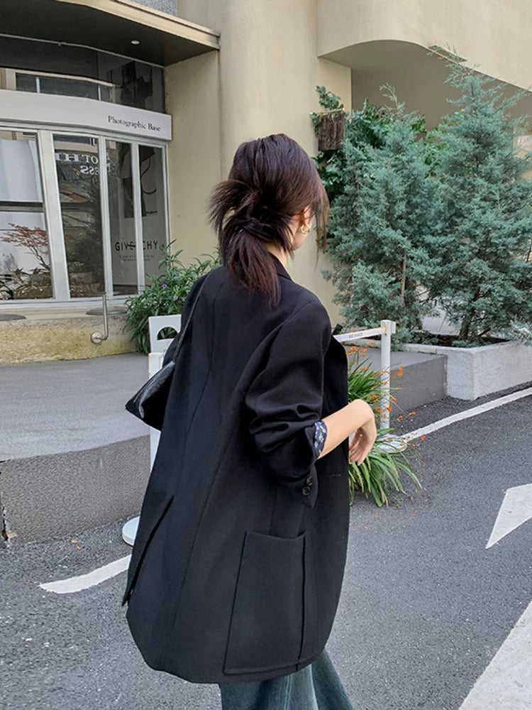 Black floral stitching long-sleeved small suit women's autumn 2025 new casual loose slim straight jacket trend
