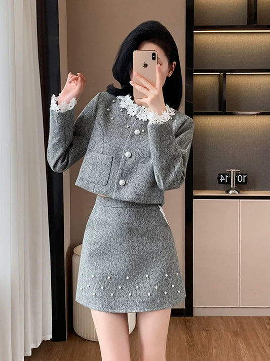 Xiaoxiangfeng suit 2024 new style light luxury high-end temperament French rich daughter early autumn tops and short skirts to wear