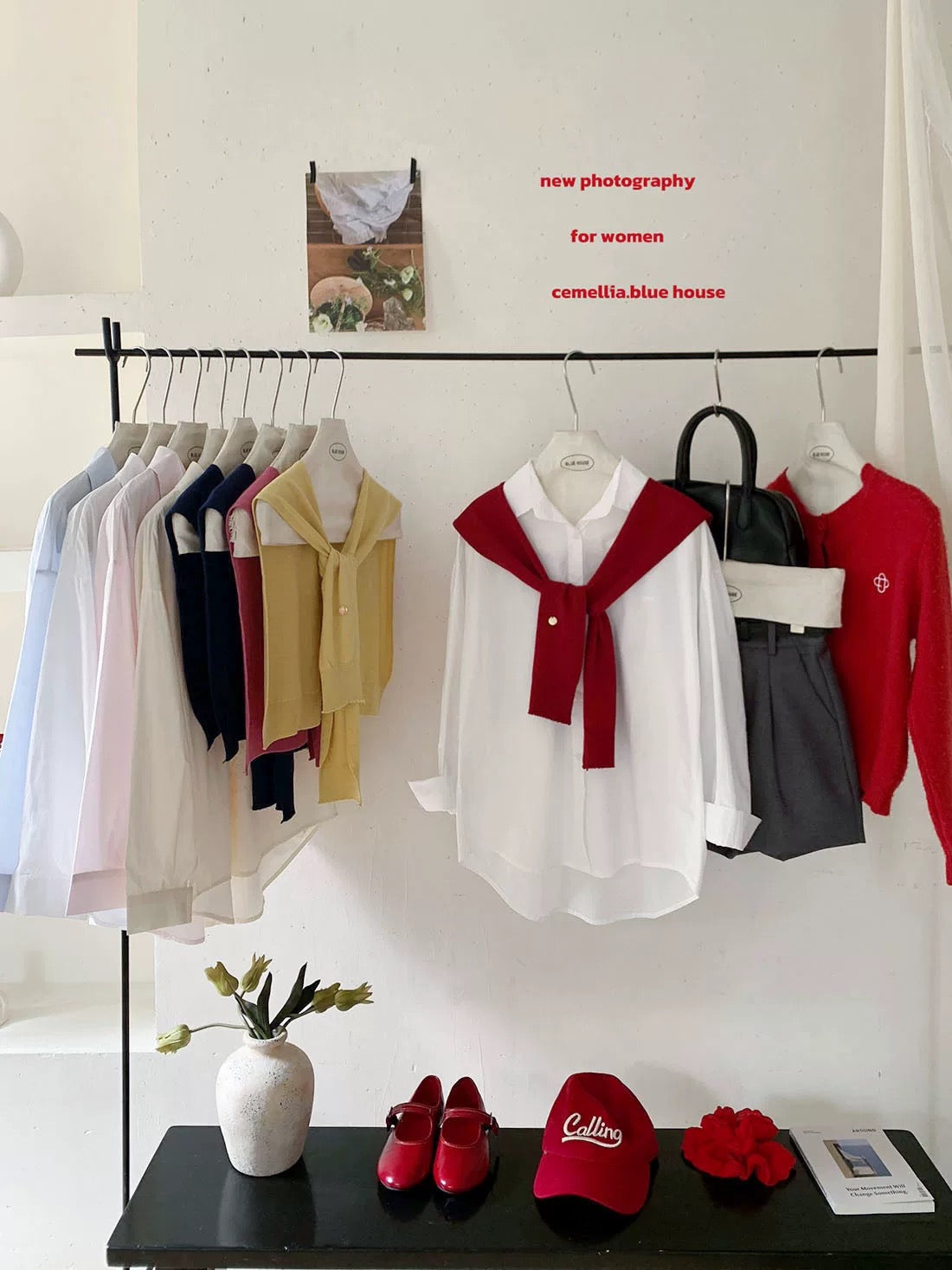 Stylish and eye-catching red color-blocked shirt with wool shawl, two-piece set for women, casual and versatile loose long-sleeved shirt for spring.