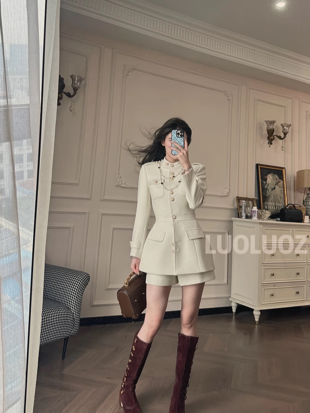 LUOLUOZ [Little Cloud] High-end, light luxury, exquisitely beautiful waist-cinching short skirt + shorts two-piece set CC321