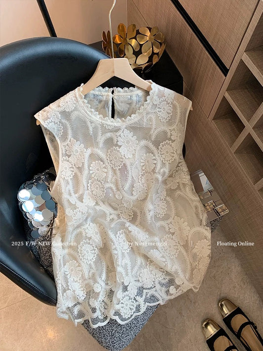 Heavy lace splicing sequin sleeveless tops for women 2025 summer new French style gentle temperament age-reducing vest Korean
