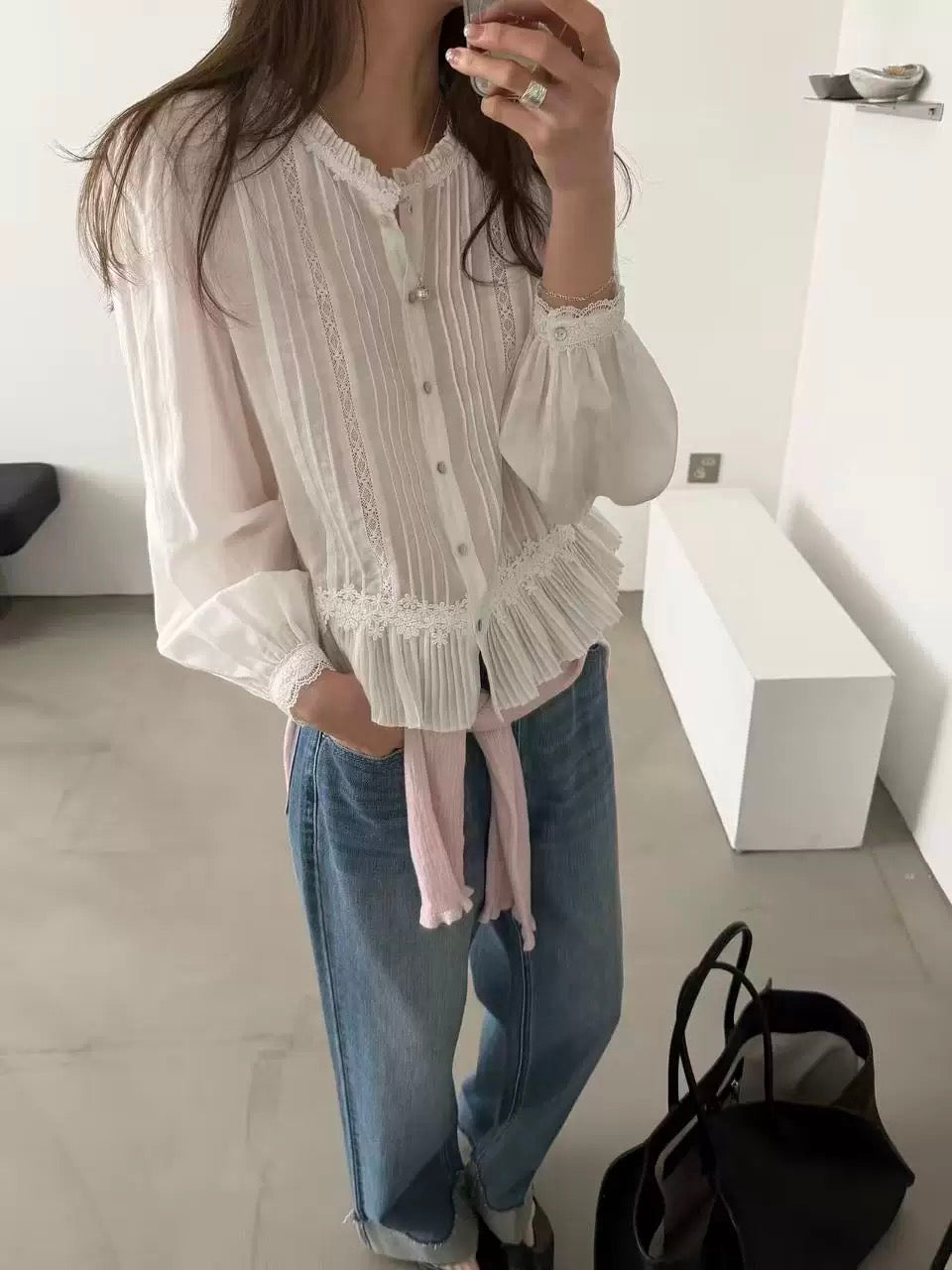 lilian～miluroom Early Spring Fresh Ruffled Hollow-Out Lace Long-Sleeved Blouse for Women YM9089