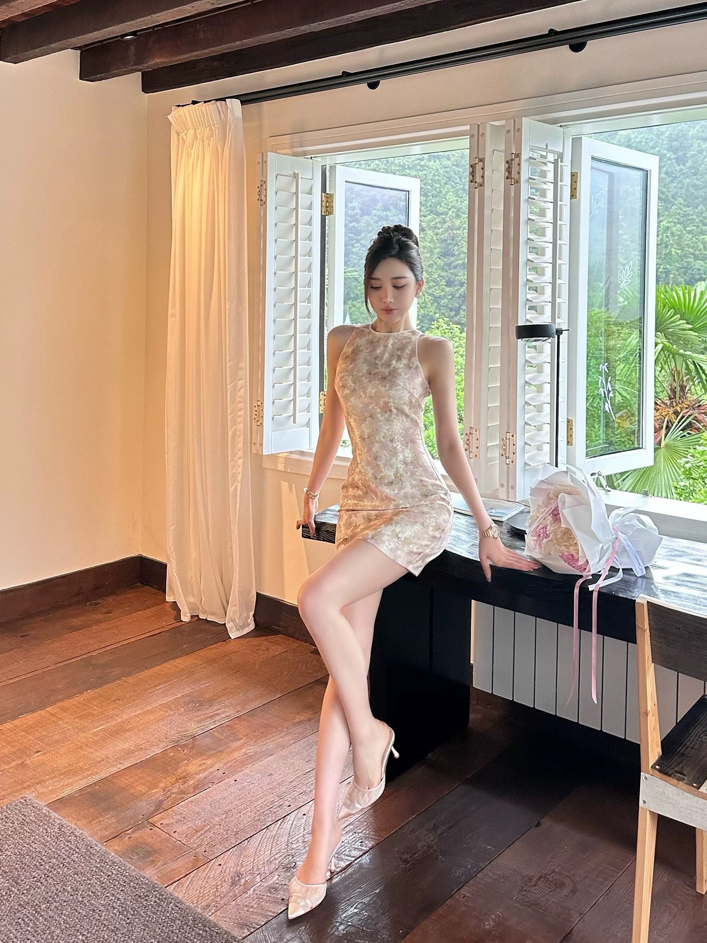 SX Shanxi pink jacquard round neck sleeveless dress female high-class lady temperament small fragrance style slim hip short skirt