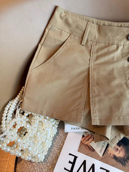 2026 Summer Korean Style High-End Unique Chic Skirt Pants - Absolutely Stunning and Elegant: Khaki Low-Waisted Hot Pants