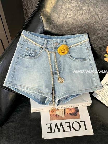 Women's light blue denim shorts, 2026 new style, color-blocked belt, camellia embroidery, Chanel-inspired straight leg casual pants