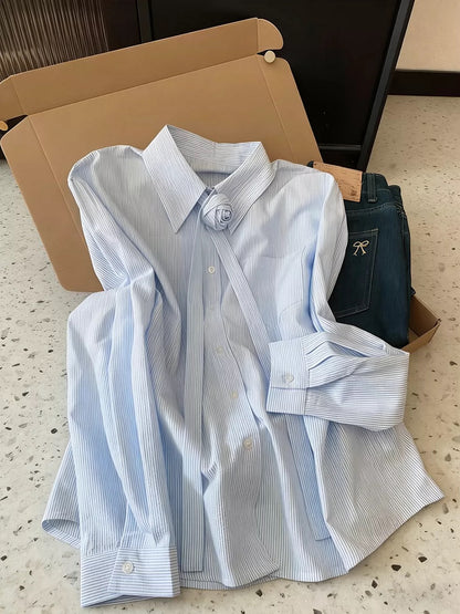 Korean-style high-end striped shirt with 3D floral embellishments, perfect for layering in spring, loose fit, versatile long-sleeved shirt jacket.