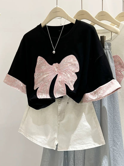 Black bow right shoulder short-sleeved T-shirt for women loose heavy industry embroidery summer unique and unique contrasting color splicing top