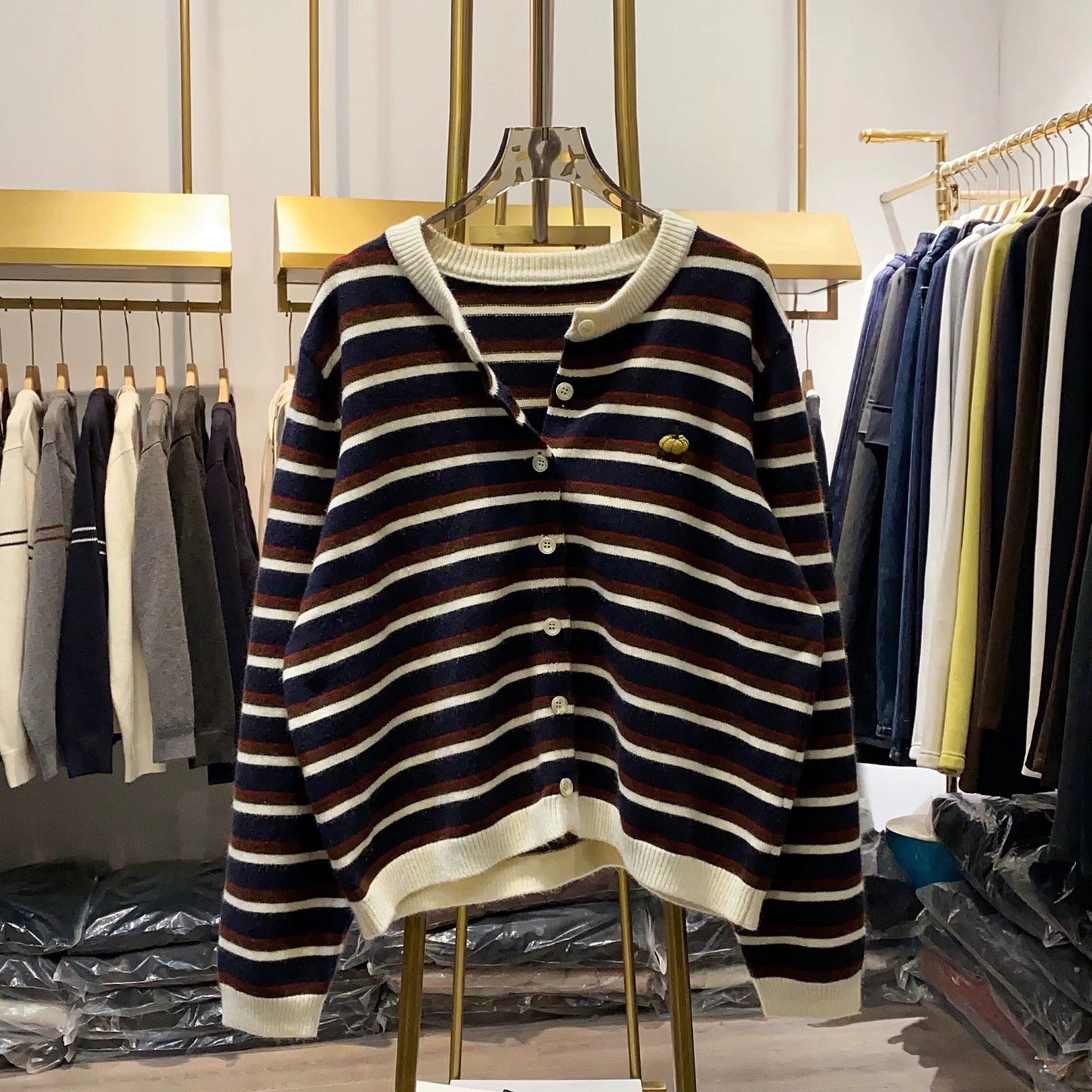 [Xiao Ai's Stall Photos] Fun and Youthful Pumpkin Embroidered Striped Cardigan for Women, New Autumn/Winter Style, Relaxed Fit