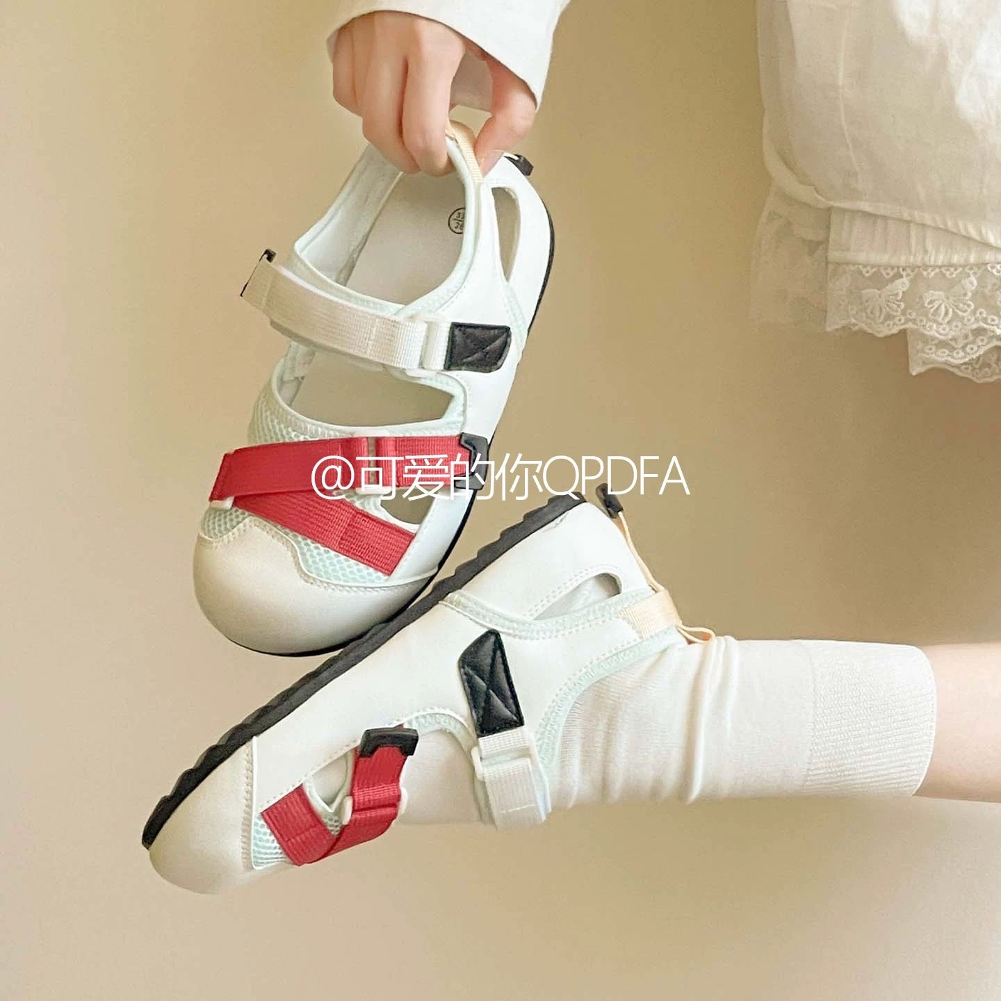 Cute Women's Summer Sports Sandals 2026 New Style Breathable Casual White Shoes Thin Student Sneakers