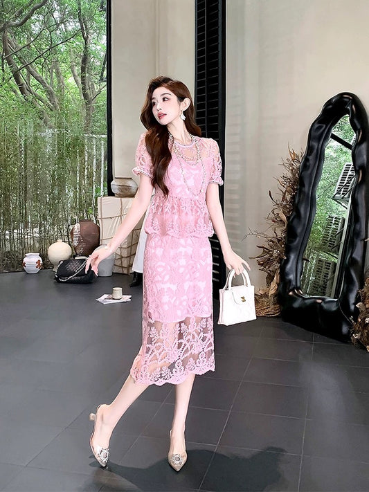 Slimming and age-reducing fashionable suit for women in summer 2024 new niche non-contrast style two-piece skirt suit popular this year