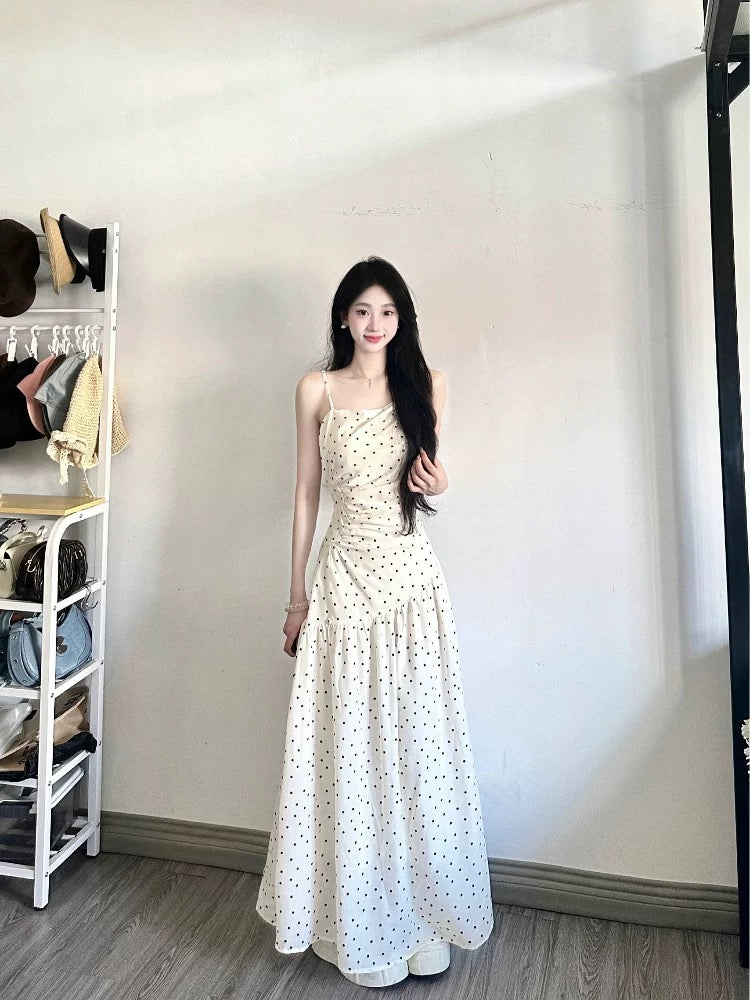 French holiday white polka dot suspender dress for women with waist-hugging gentle design high-end long skirt beautiful in summer