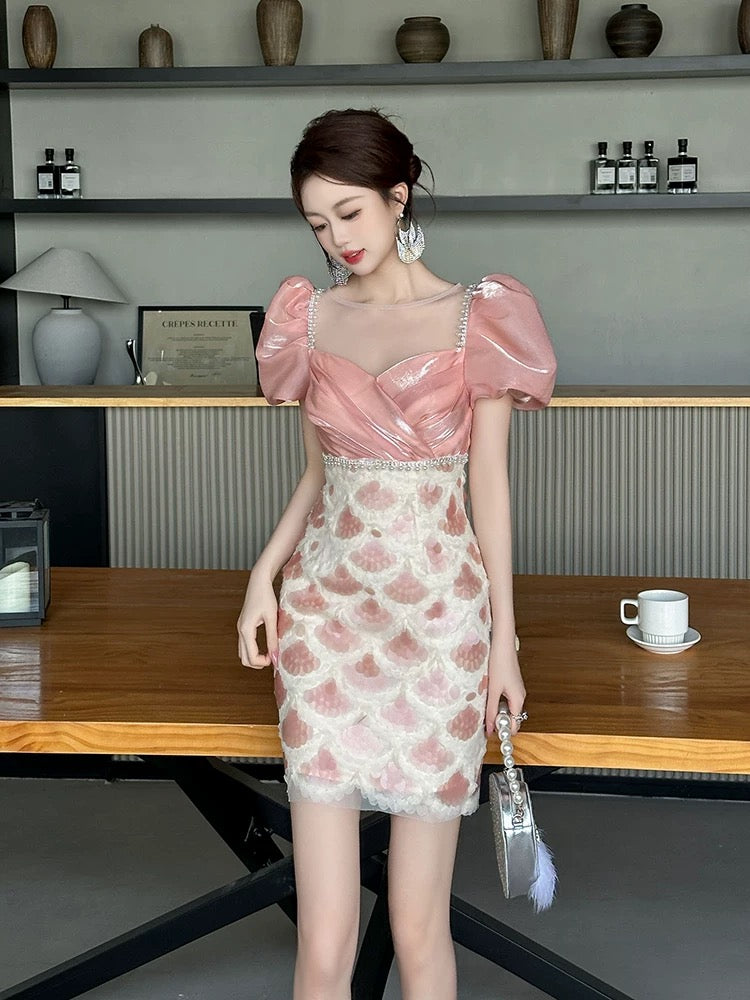 Sequin dress 2024 new summer hip-hugging elegant temperament goddess fan square collar pink French dress