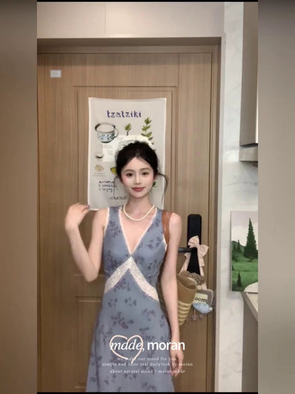 Summer beautiful super beautiful blue floral dress female sweet spicy V-neck slim sleeveless long skirt seaside vacation