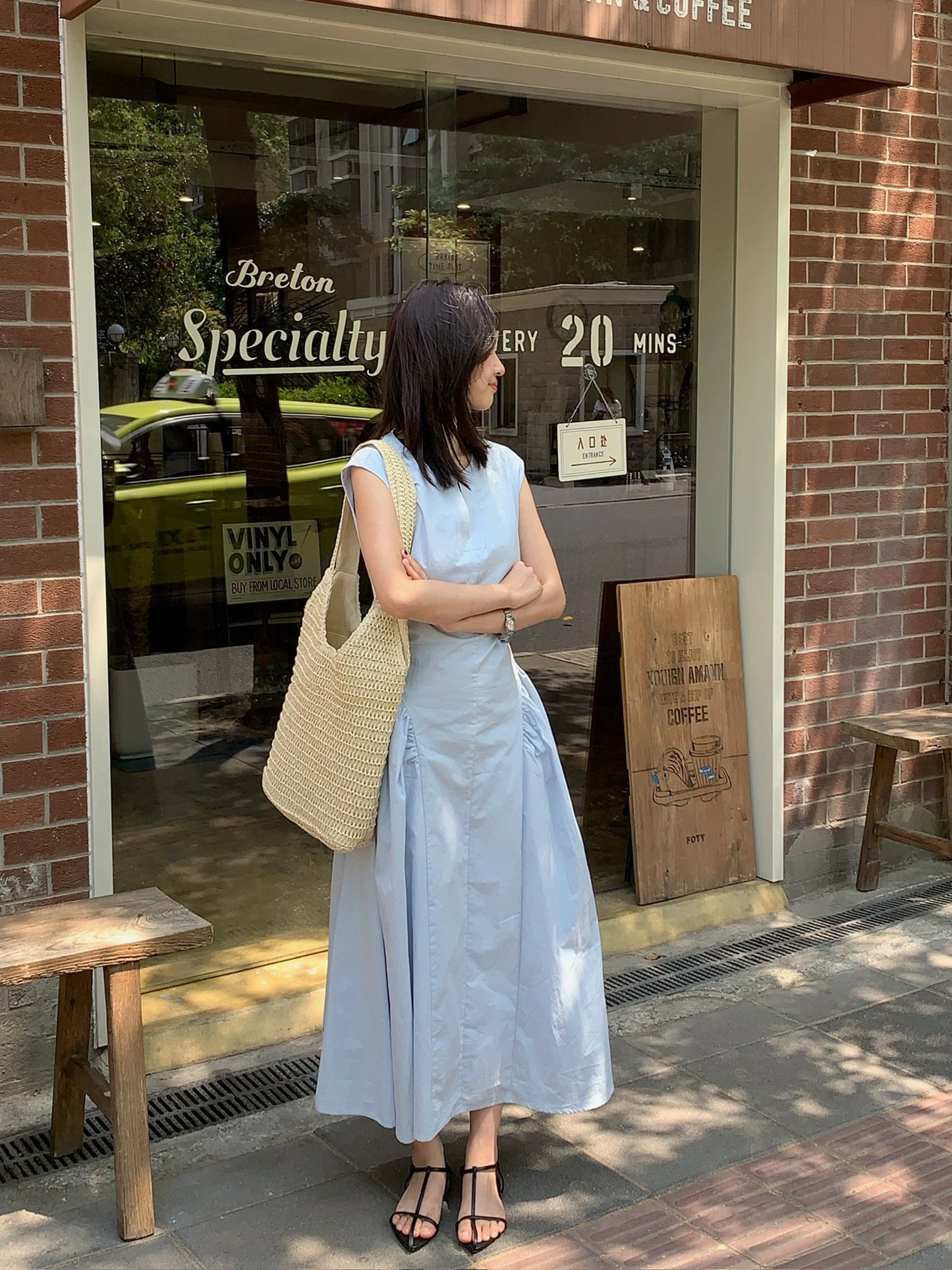 [Discount] ~Sleeveless V-neck Dress for Women, Summer Style, French Fitted Waist, Full Skirt, Long Dress V256149