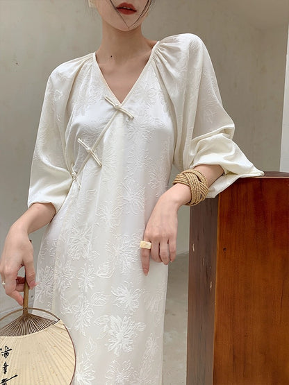 JWUNIQUE off-white V-neck long-sleeved dress women's early spring 2024 new slim temperament fashionable long skirt