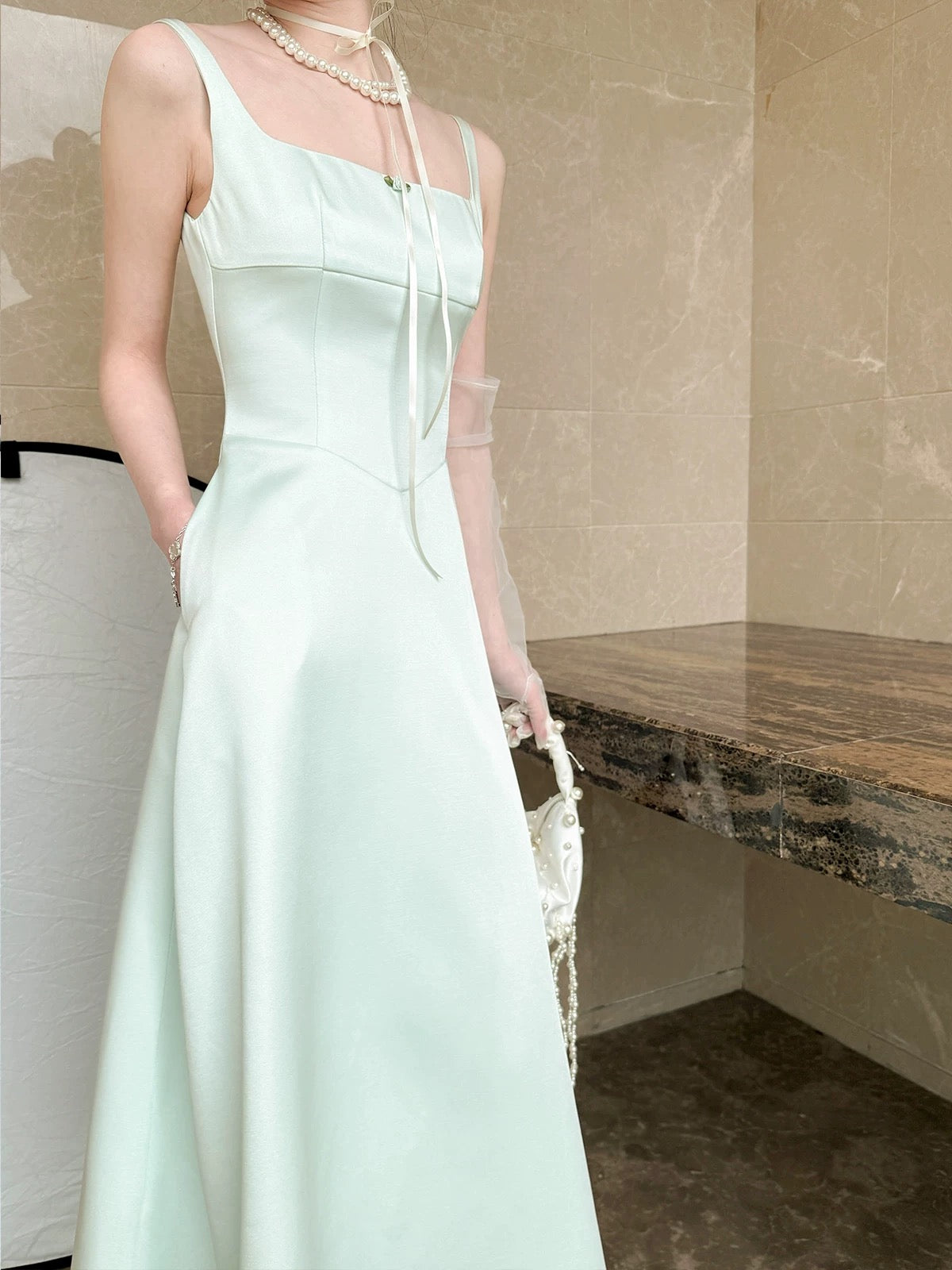 Wind and smoke / mint soft satin original French satin dress mint green waist slim square neck suspender long dress