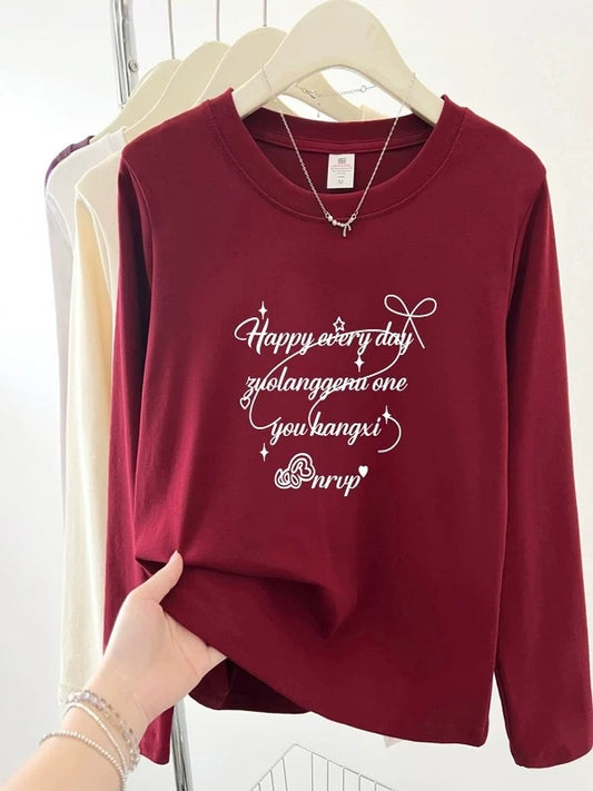 2025 Early Autumn New Style Bottoming Shirt Western Style Straight Shoulder Women's Long Sleeve T-shirt Round Neck College Style Letter Printed Top