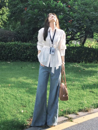 Early autumn outfit 2025 age-reducing outfit white long-sleeved shirt wide-leg jeans two-piece suit