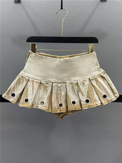 Retro hot girl pleated denim skirt female 2025 summer new design sense of age reduction slimming A-line short skirt pants