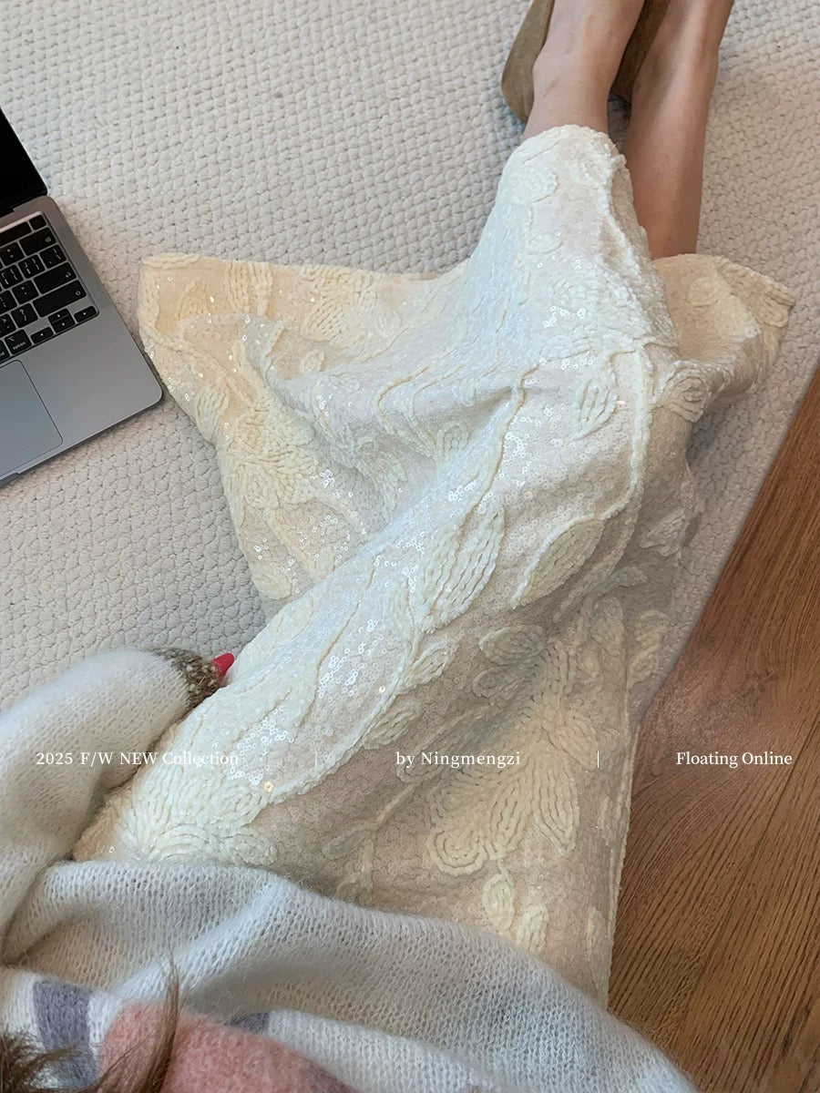 Sequined Embroidered White Velvet Fishtail Skirt for Women, 2025 Autumn/Winter New Style, French Chic, Gentle and Versatile Skirt