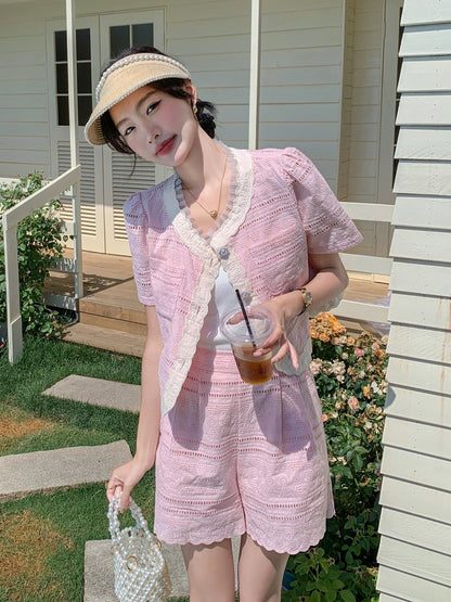 Pink celebrity style small fragrance suit for women summer 2024 new style stunning lace hollow top shorts two-piece set