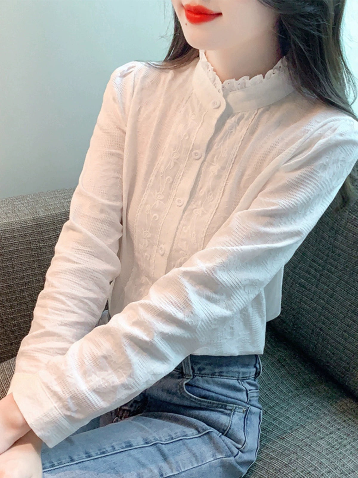 French lace collar long-sleeved white shirt women's thin 2024 autumn new style high-end age-reducing versatile top