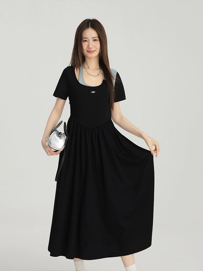 Aiqiangwei large size summer dress for fat mm, slim and beautiful halter neck dress, niche female short-sleeved black long dress