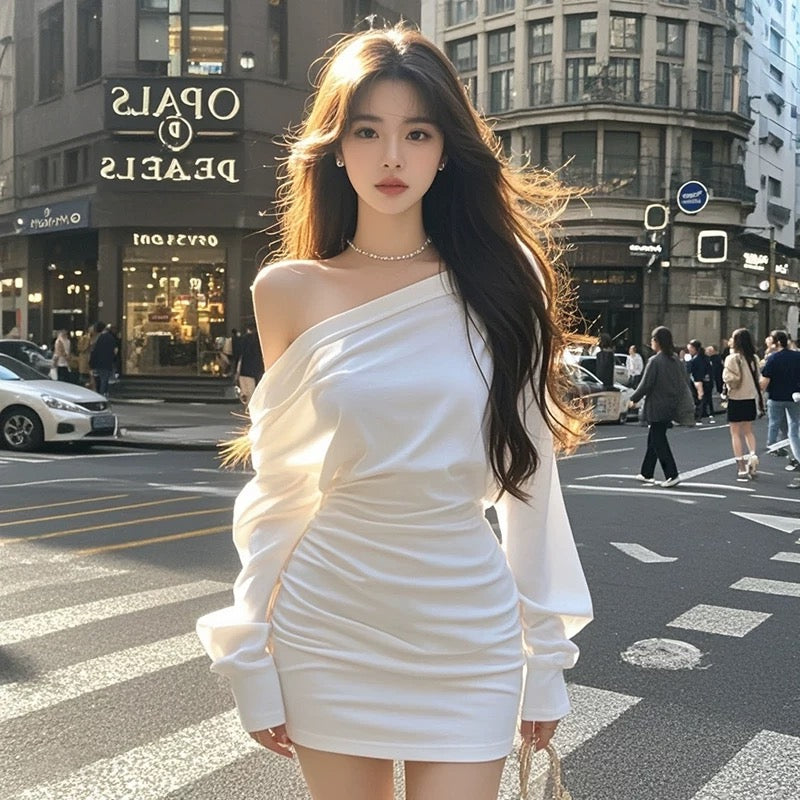 Coco KEKE white sloping shoulder sexy hot girl temperament hip-hugging dress