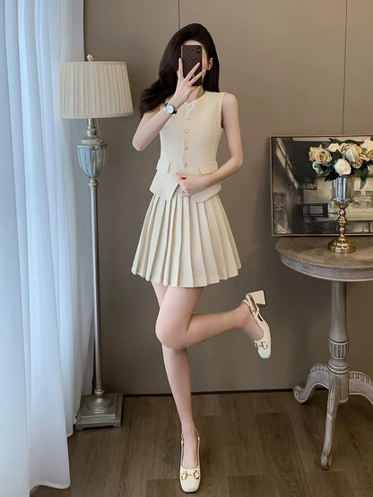 La Chapelle Women's Sophisticated & Chic "Quiet Luxury" Style Set: Sleeveless Top Paired with a Pleated Skirt (Two-Piece Summer Outfit)