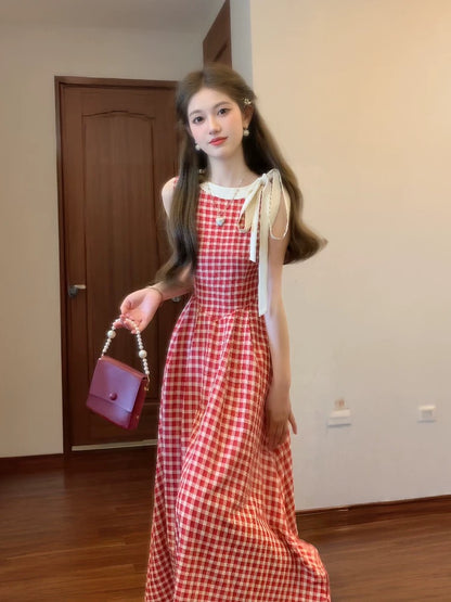 2025 Summer New Arrival French Chic High-End Beach Vacation Style Tie-Waist Maxi Dress in Red Plaid