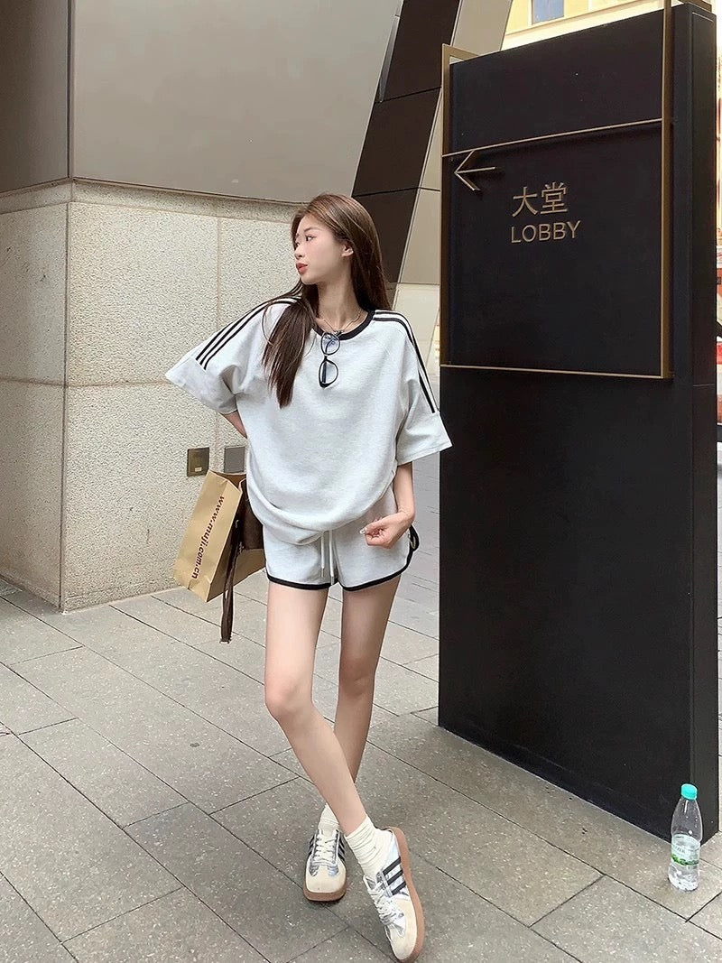 kumikumi casual suit women's contrasting color loose short-sleeved T-shirt summer high-waisted wide-leg pants straight-leg pants two-piece set