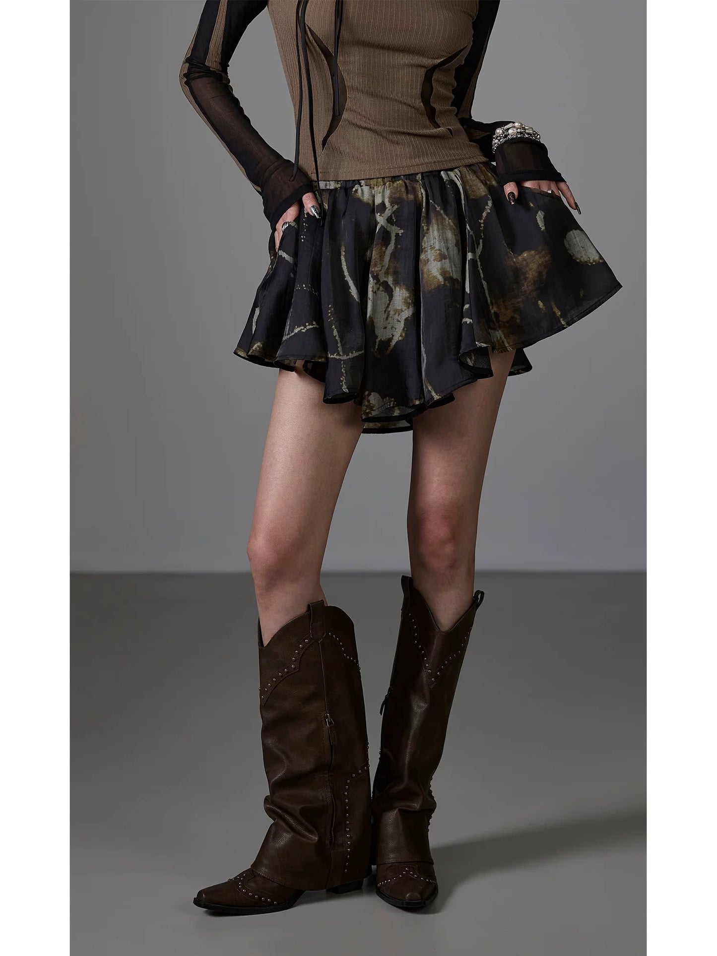 Mrs. Chen CHENTAITAI x No Illusion Printed Skirts