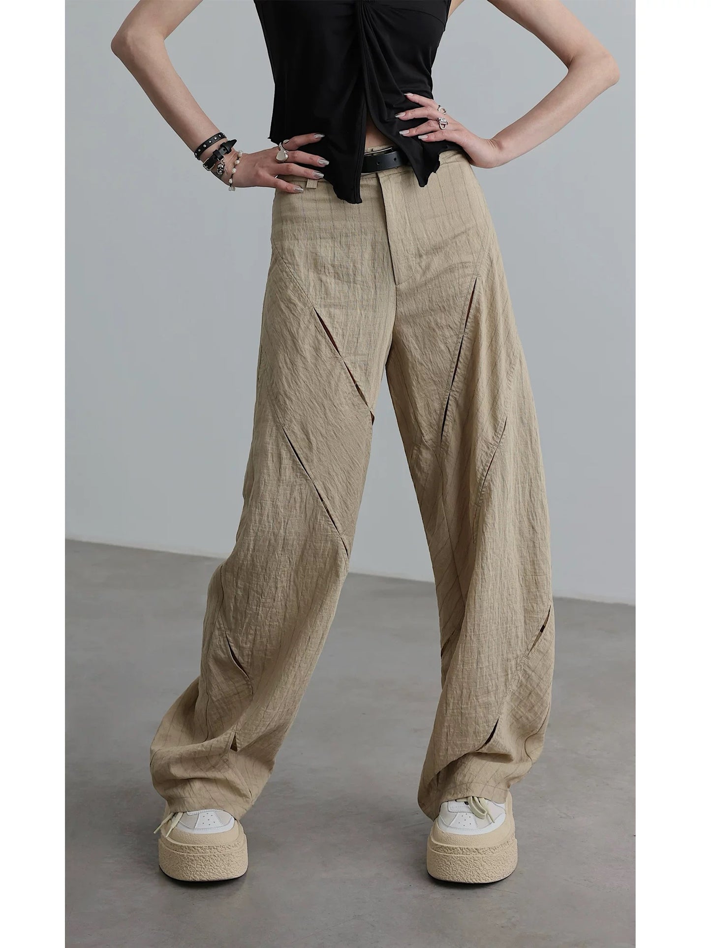 Mrs. Chen CHENTAITAI x No Illusion Tie-Down Trousers
