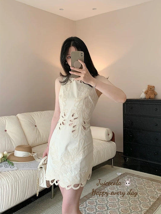 Juicecola new beautiful temperament heavy hollow embroidery dress waist high-end light luxury short skirt