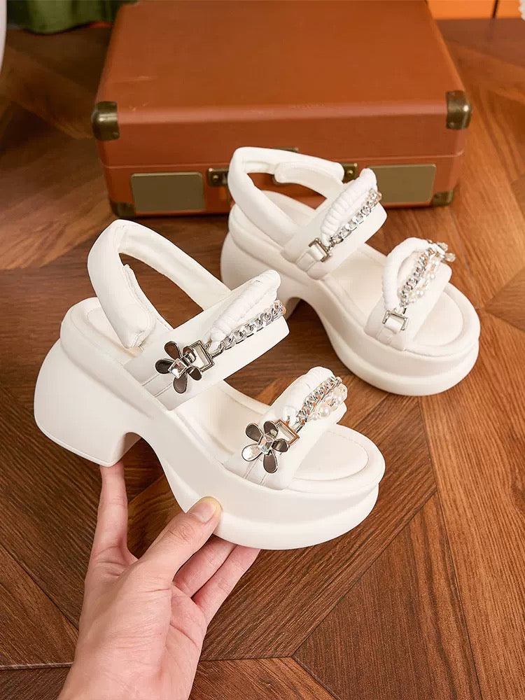 ZFCQ thick-soled wedge sandals for women 2025 summer new high-heeled rhinestone casual high-end Velcro sandals